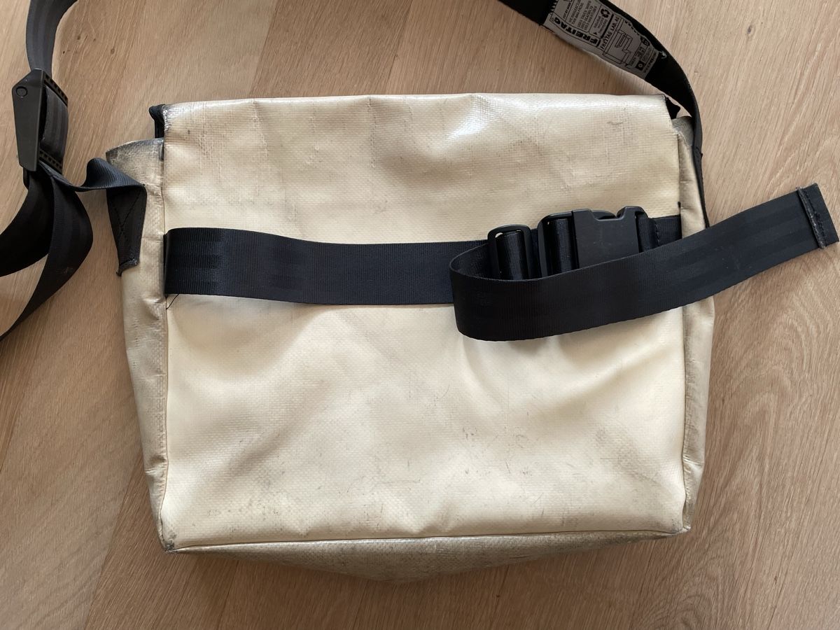 Freitag Borse: FREITAG Dexter Tasche beige – Usato da Rombach venduto da rubia.ndy 1