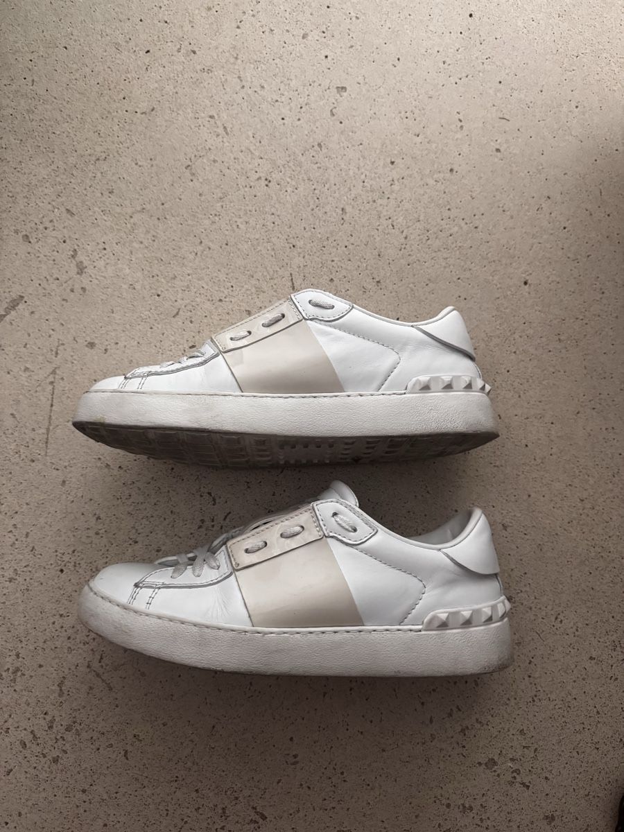 Valentino Scarpe da donna: Valentino Garavani Rockstud Sneakers – Usato da Wallbach venduto da premiumcc999 1
