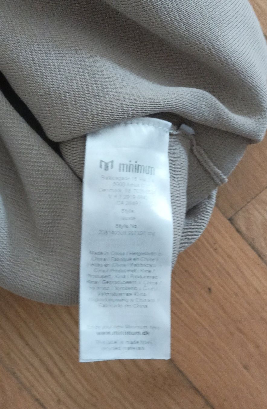 Maglioni & Felpe: Minimum Herrenpullover Gr. 1 /S beige Top Zustand modern – Usato da Buchs/SG venduto da ori_k6tq 4