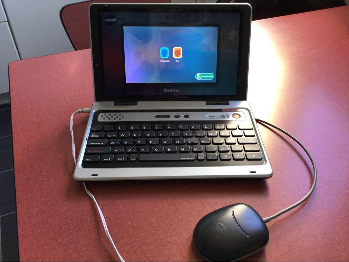 Vtech Giocattoli: VTECH Genio Lernlaptop XL – Usato da Zürich venduto da cmyk70