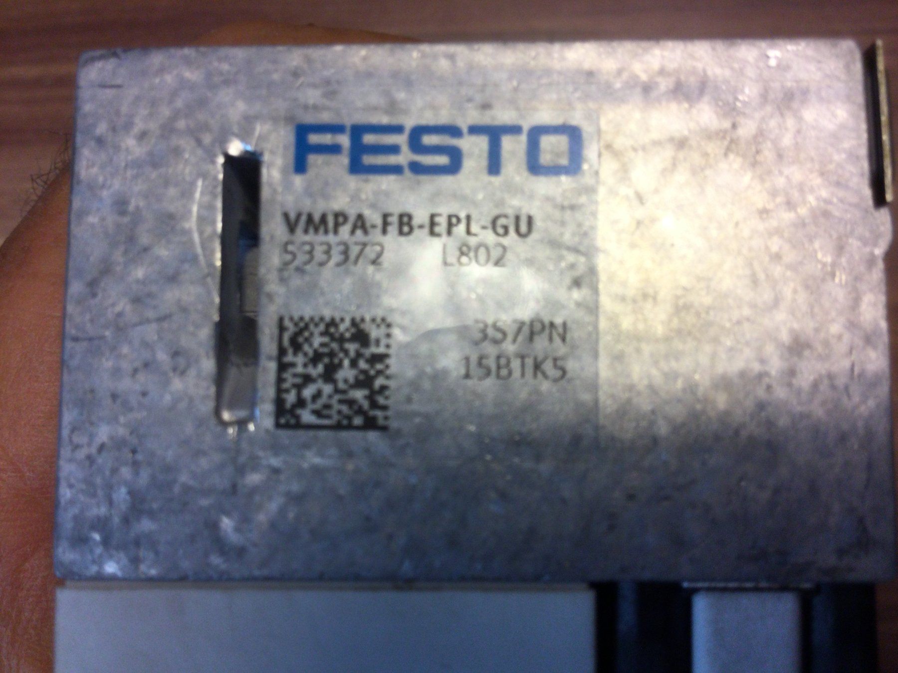 Festo Altro per industria metallurgica: Gebrauchte Festo Endplatte VMPA-FB-EPL-GU – Usato da Wangen SZ venduto da kuriosum12 5
