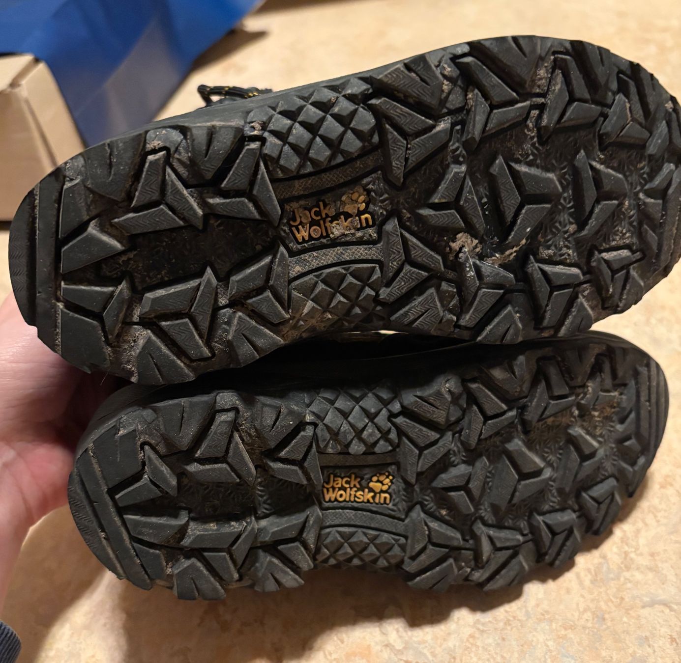Jack Wolfskin Chaussures garçon: WANDERSCHUHE KINDER - JACK WOLFSKIN – D'occasion à Neftenbach par Aldo_C 2