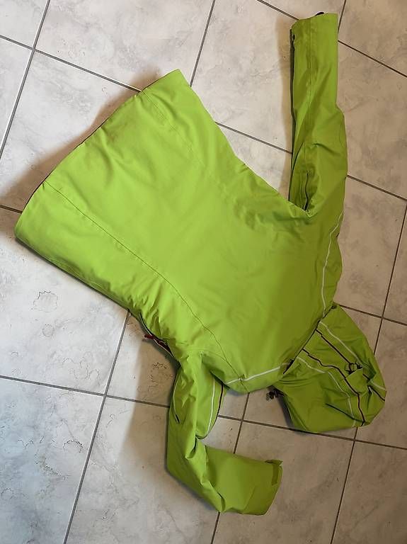 Jacken: Freizeitjacke von Salomon – Gebraucht aus Schwarzenberg LU von Ocean340 1