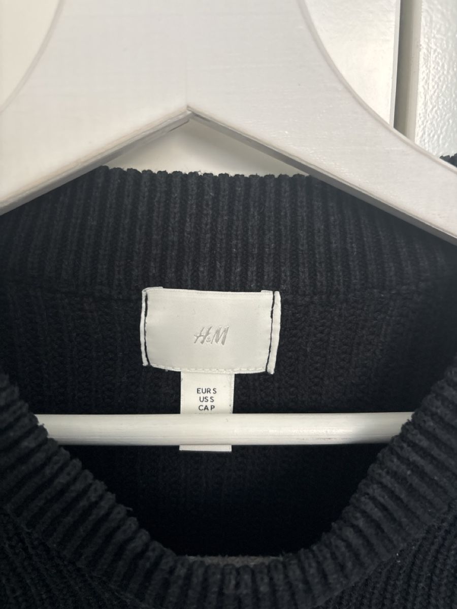 H&M Pullover & Sweatshirts: Pullover H&M S 36 – Gebraucht aus Sarnen von leonie.vera 2