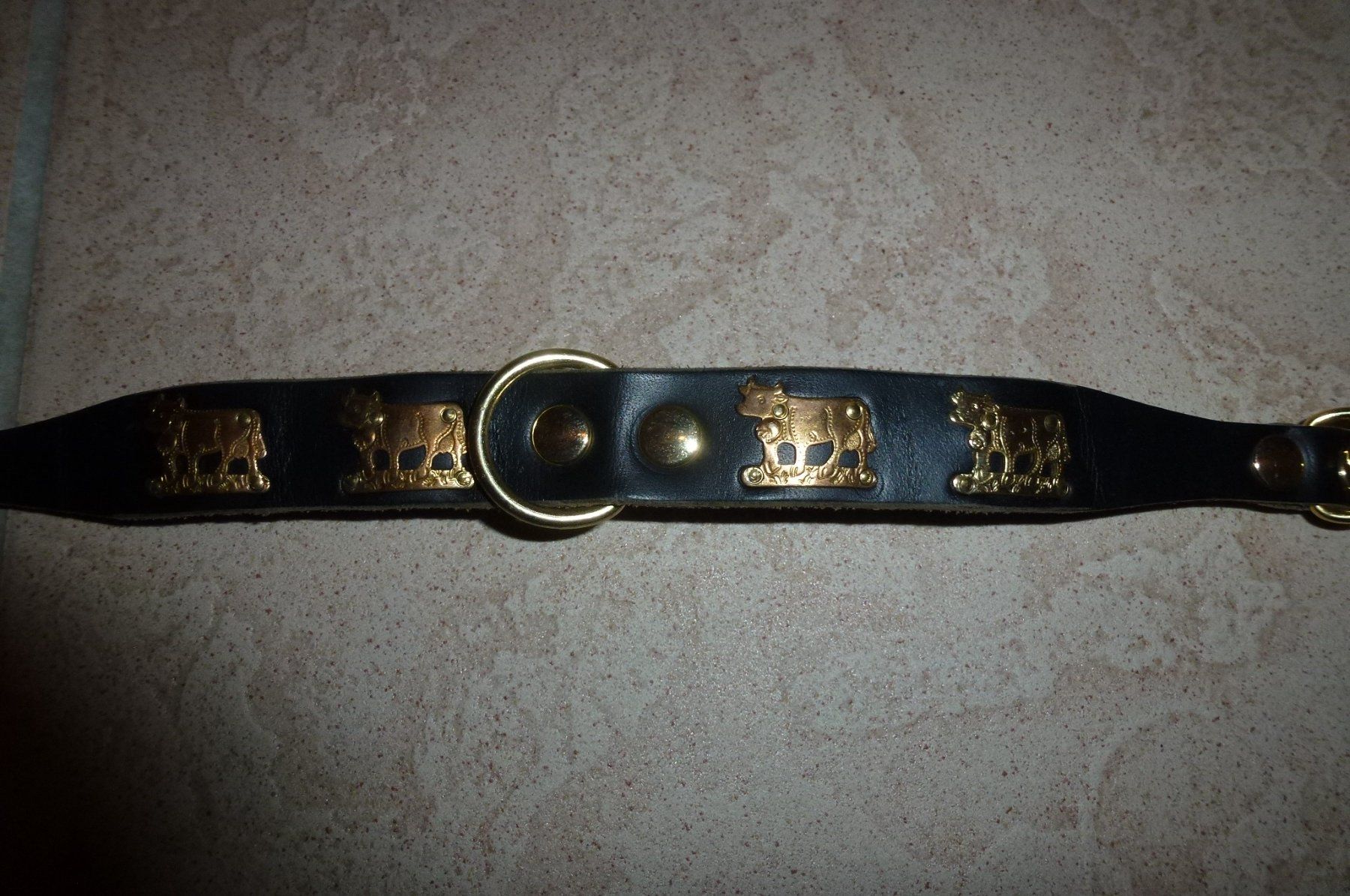Campanacci mucche: Hundehalsband – Nuovo (secondo la descrizione) da Bürglen UR venduto da daisyxy5