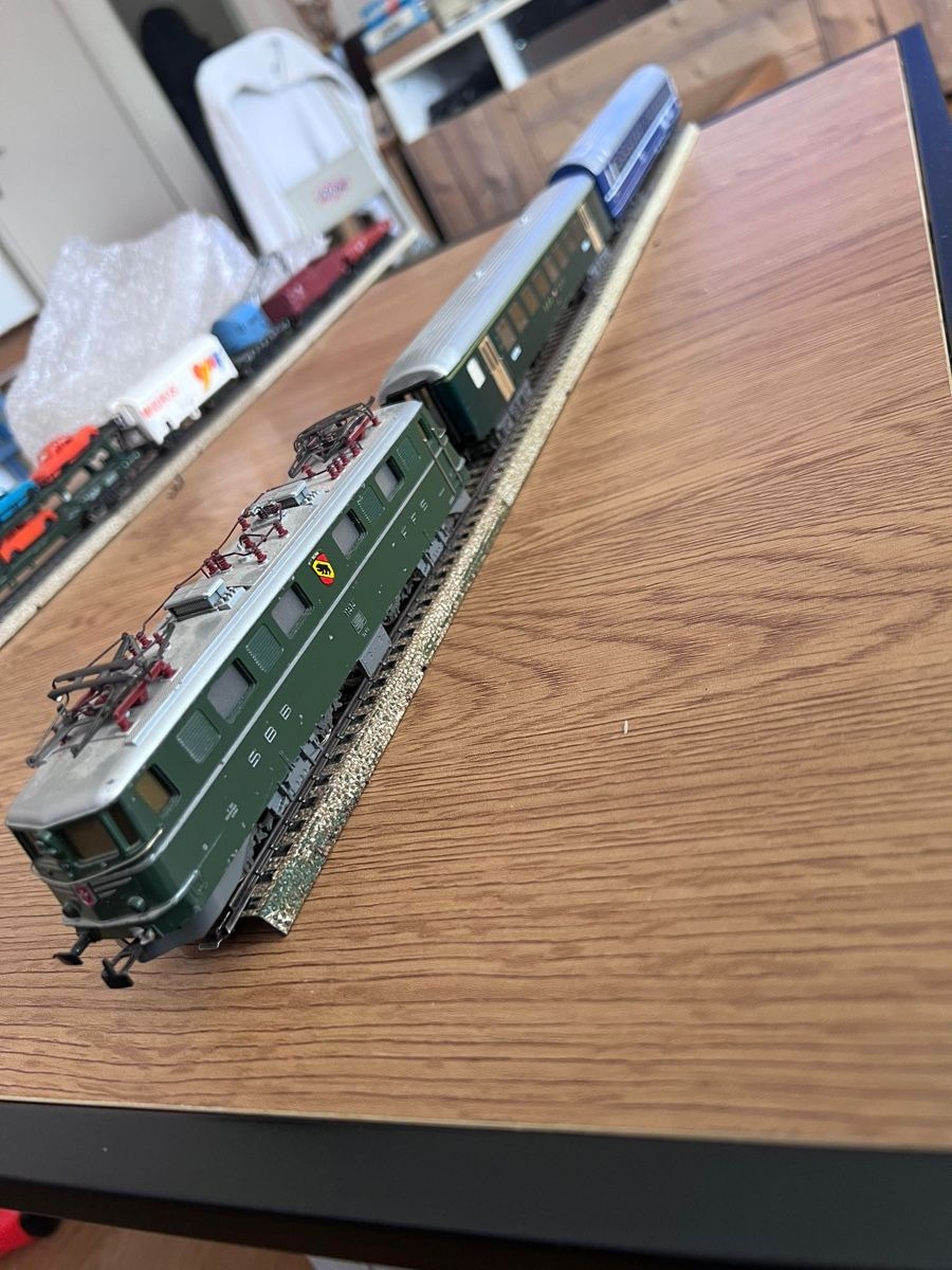 Märklin Modellini di ferrovie: Märklin Eisenbahnset – Usato da Arlesheim venduto da misch77 4