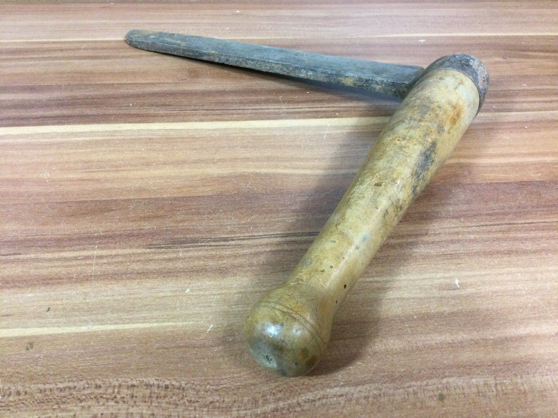 Attrezzi da lavoro: Altes gebrauchtes Schindelmesser mit Holzgriff – Usato da Wangen SZ venduto da kuriosum12 3