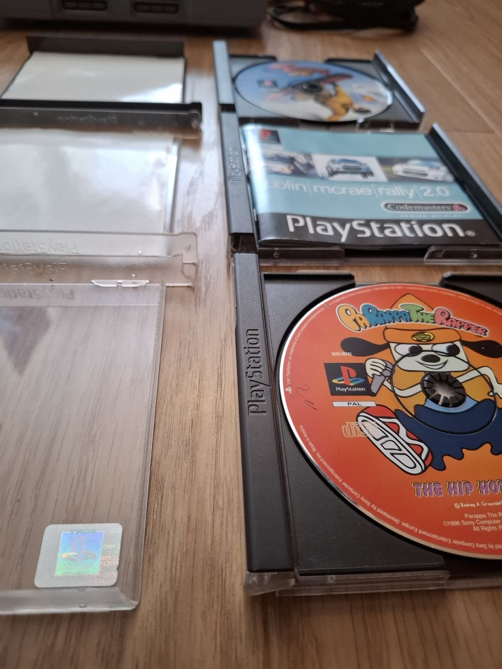 Sony Console: Functional PS1, 8 working games, 2 memory cards and adapter! – Usato da Riva San Vitale venduto da Stekri 8