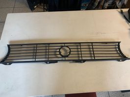 Kühlergrill von VW Golf 1 , Kunststoff