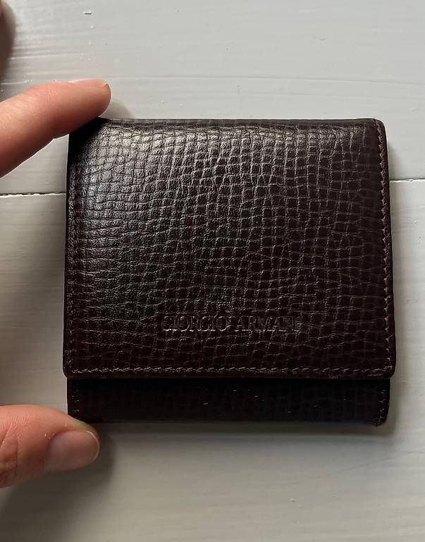 Portafogli: Portamonete Giorgio Armani marrone wallet – Usato da Gandria venduto da mar_5yvs