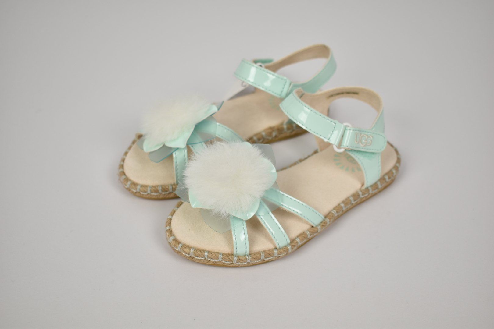 Ugg Scarpe per ragazze: UGG Sandalen, super süss, Gr.26 – Nuovo (secondo la descrizione) da Nürensdorf venduto da 2ND_STORY