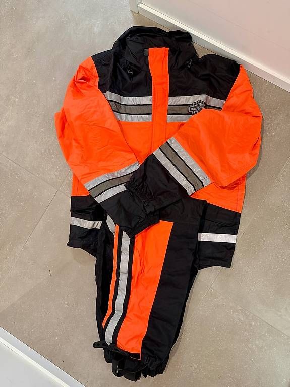 Completi: Harley Davidson Regenkombi – Usato da Neuenkirch venduto da syl_2x6h