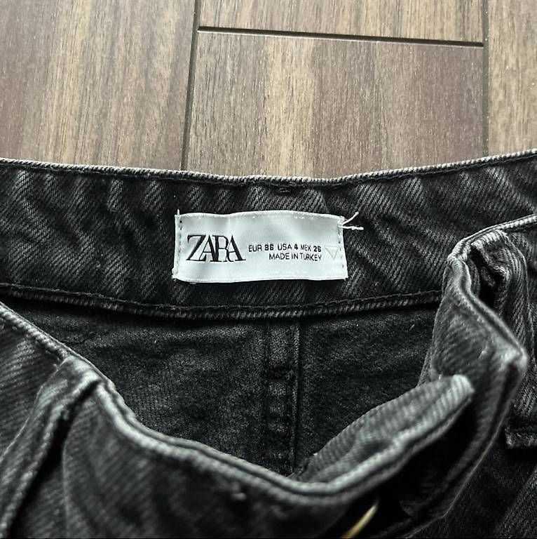 Jeans: Straight Jeans Gr.36 – Usato da Niederwangen BE venduto da mcp_l62p 1
