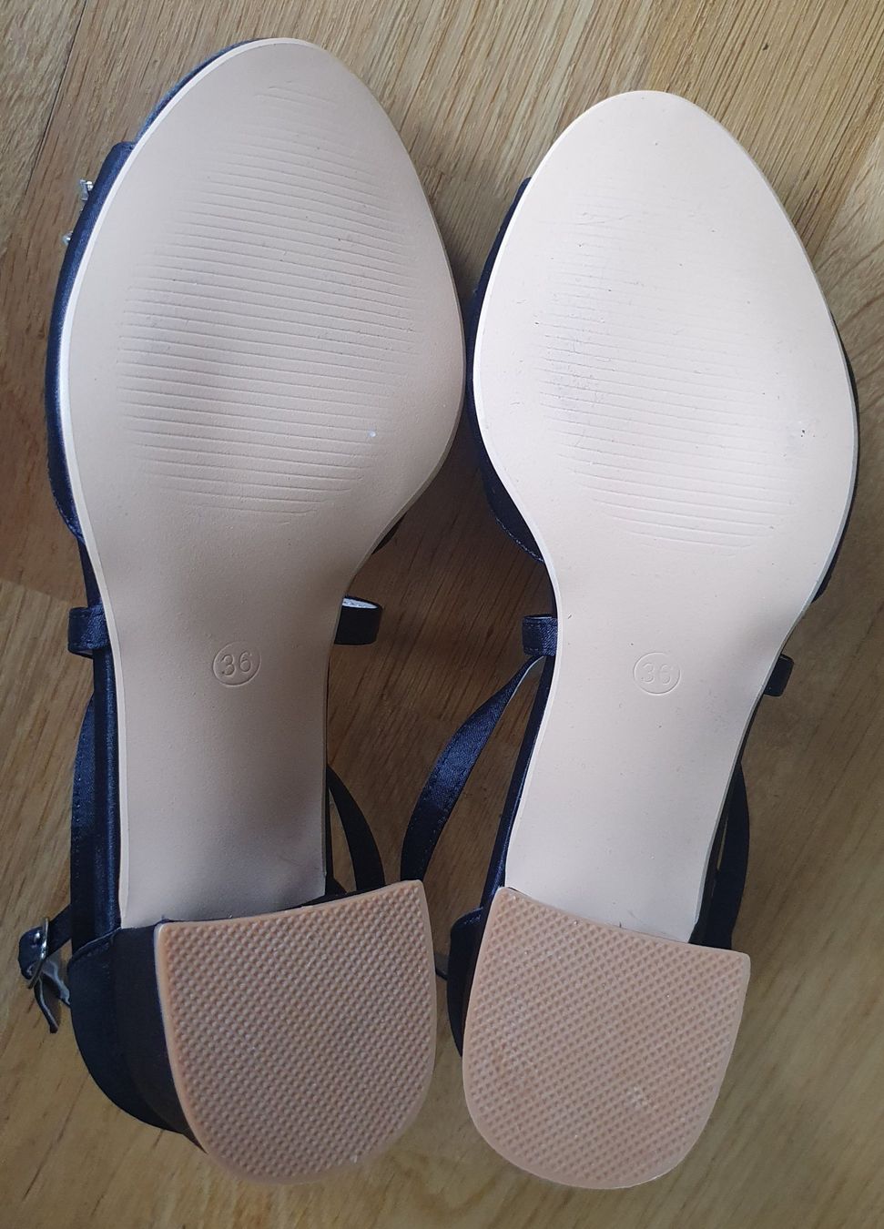 Scarpe da donna: Sandales - Taille 36 -  Neuves – Usato da Court venduto da Jovi2 7