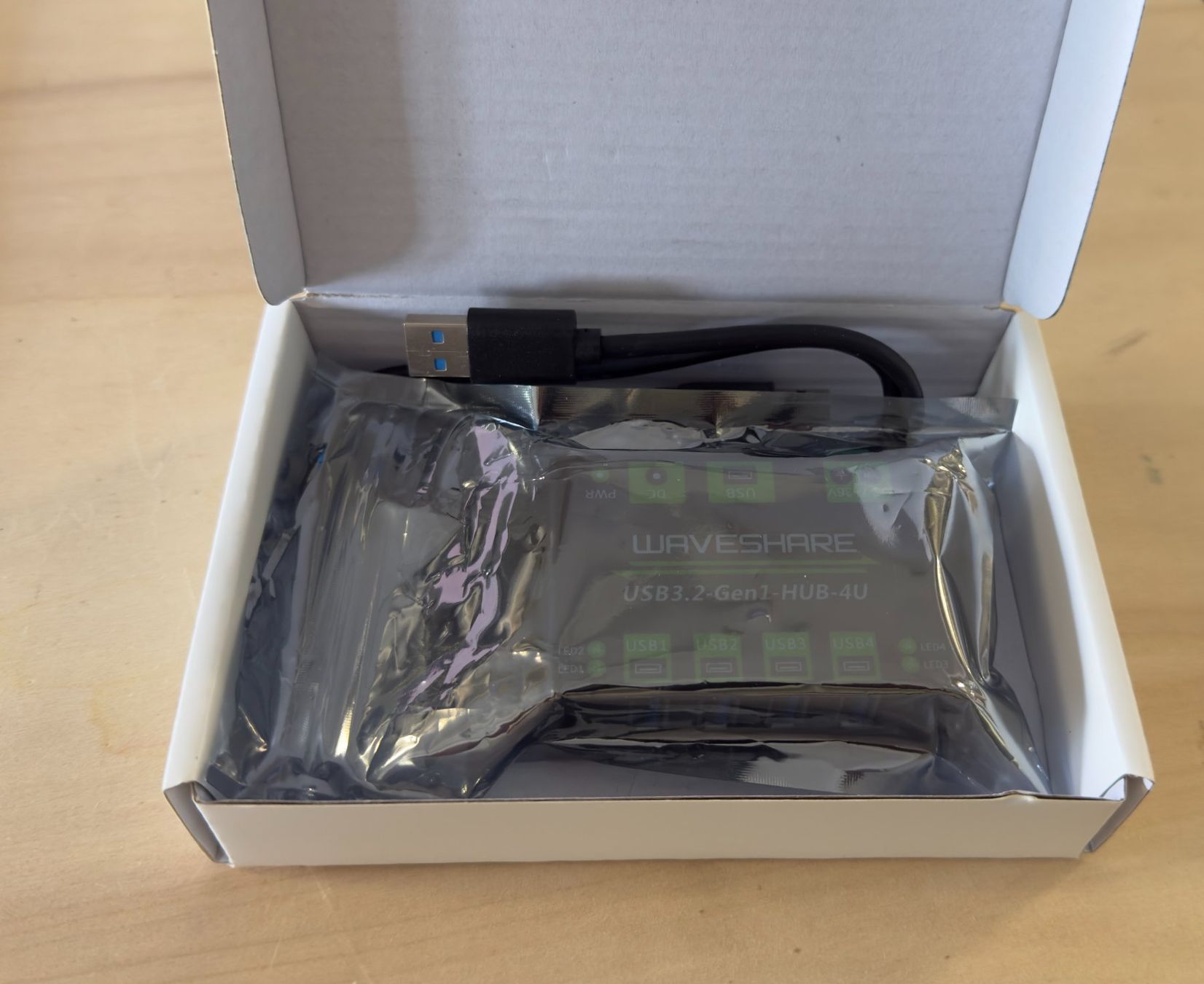 Hubs & Switches: WaveShare 4-Ch USB 3.2 Gen1 HUB – D'occasion à Bern par 89grad_gmbh 2