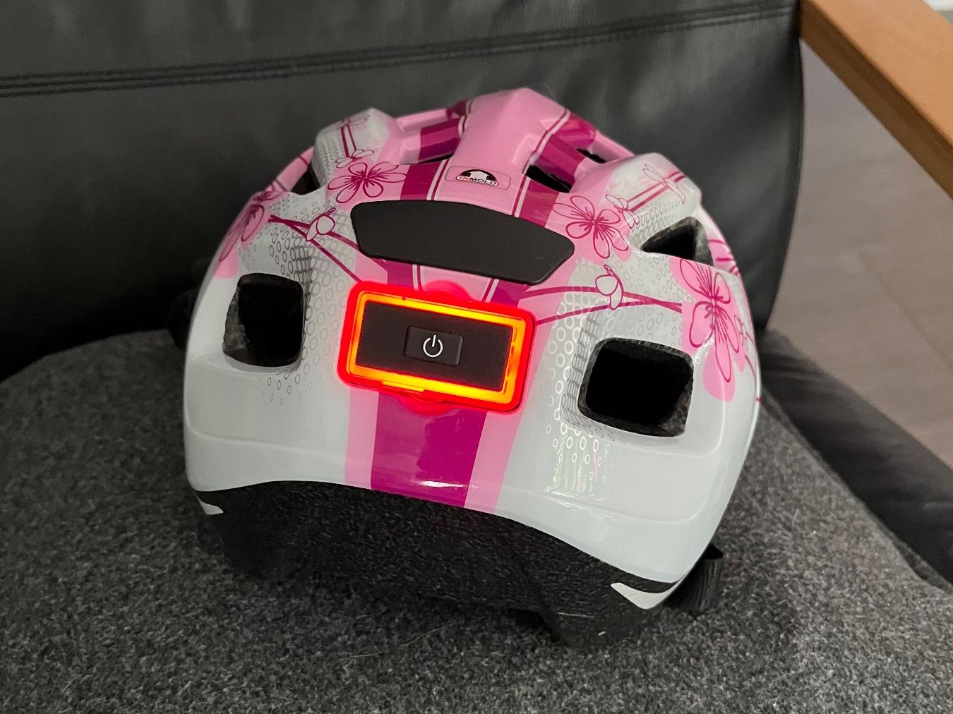 Caschi: Kinder Velo Helm Gr 46-51 mit Licht – Usato da Sisseln AG venduto da SaDy211 3