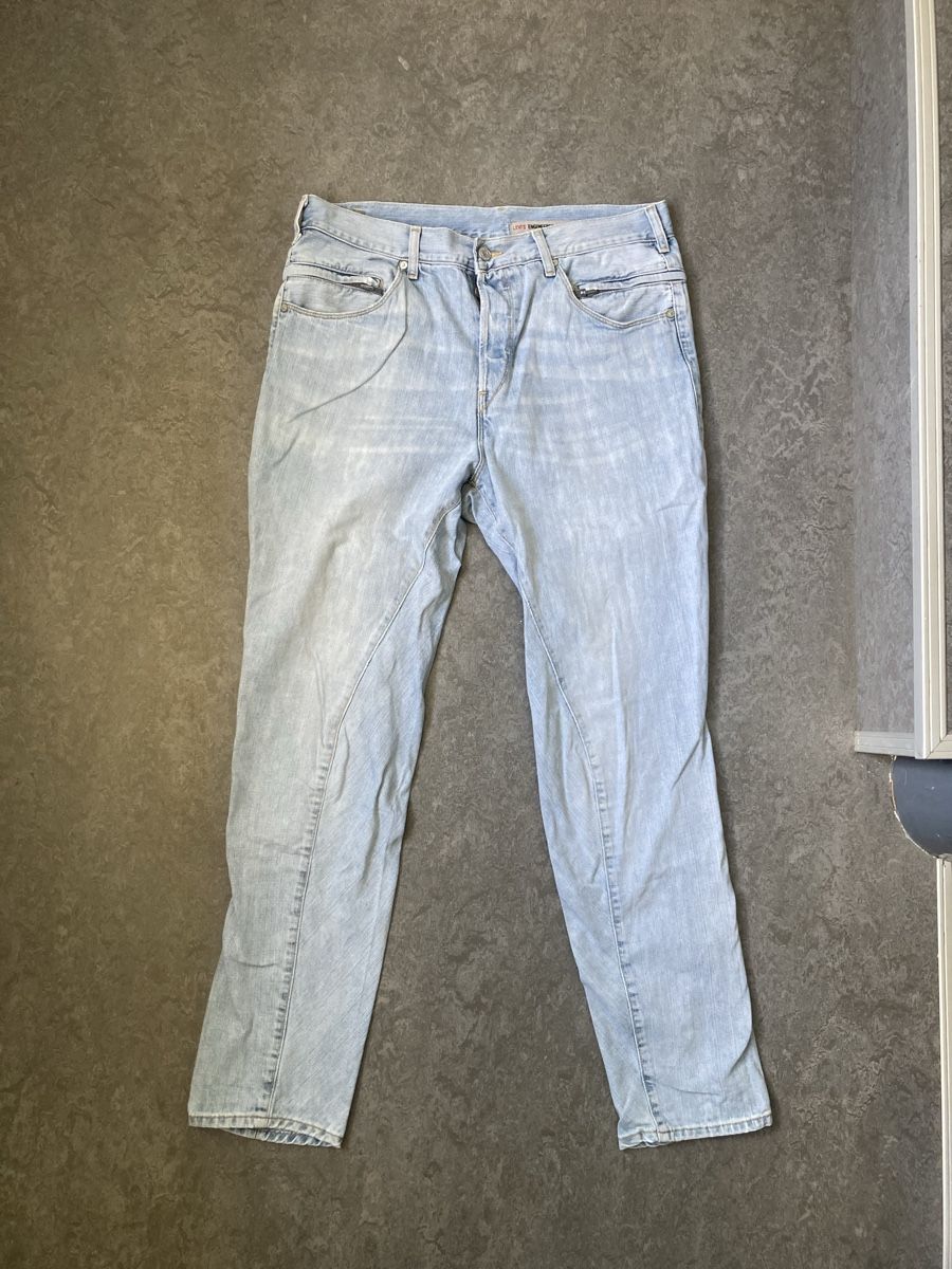 Jeans: Jeans Levi's Engineered – Usato da Luzern venduto da Lauriz
