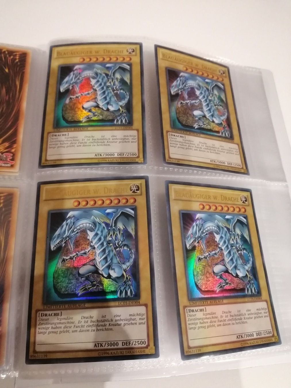 Carte collezionabili: Blauäugiger W. Drache Ultra-Rare Mint – Nuovo (secondo la descrizione) da Boswil venduto da ShoppingCenterCity 9