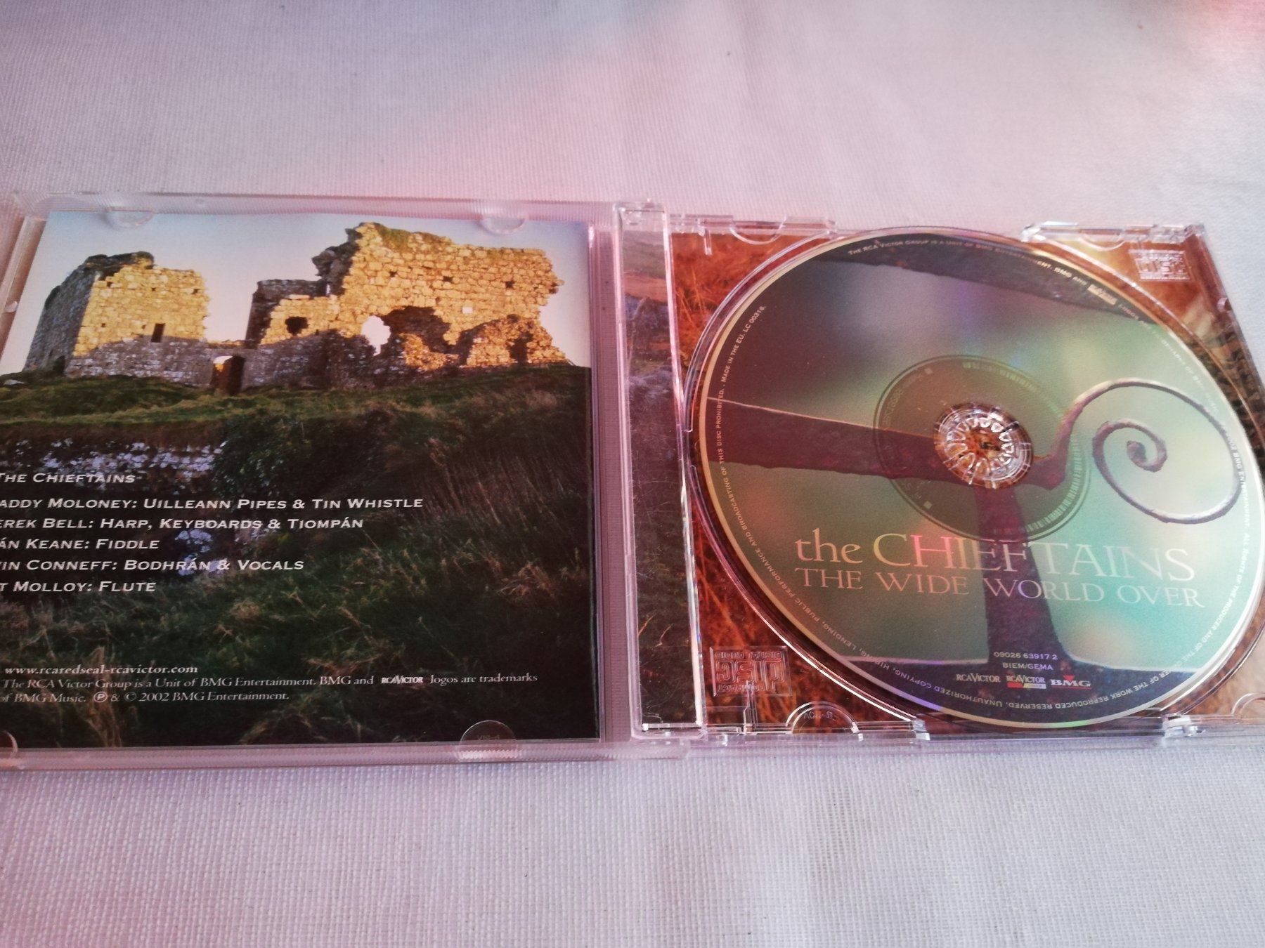 CD: THE CHIEFTAINS - THE WIDE WORLD OVER – Usato da Bern venduto da Vinylsound.ch 2