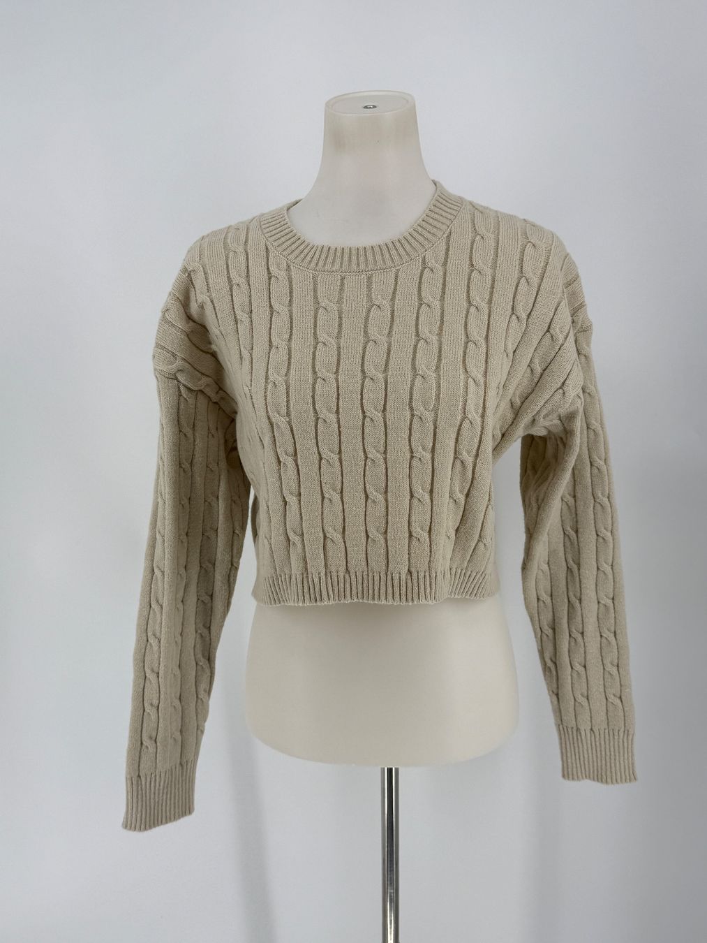 Shein Pullover & Sweatshirts: Crop Strickpullover Gr. L/XL von Shein – Gebraucht aus Auenstein von moin.