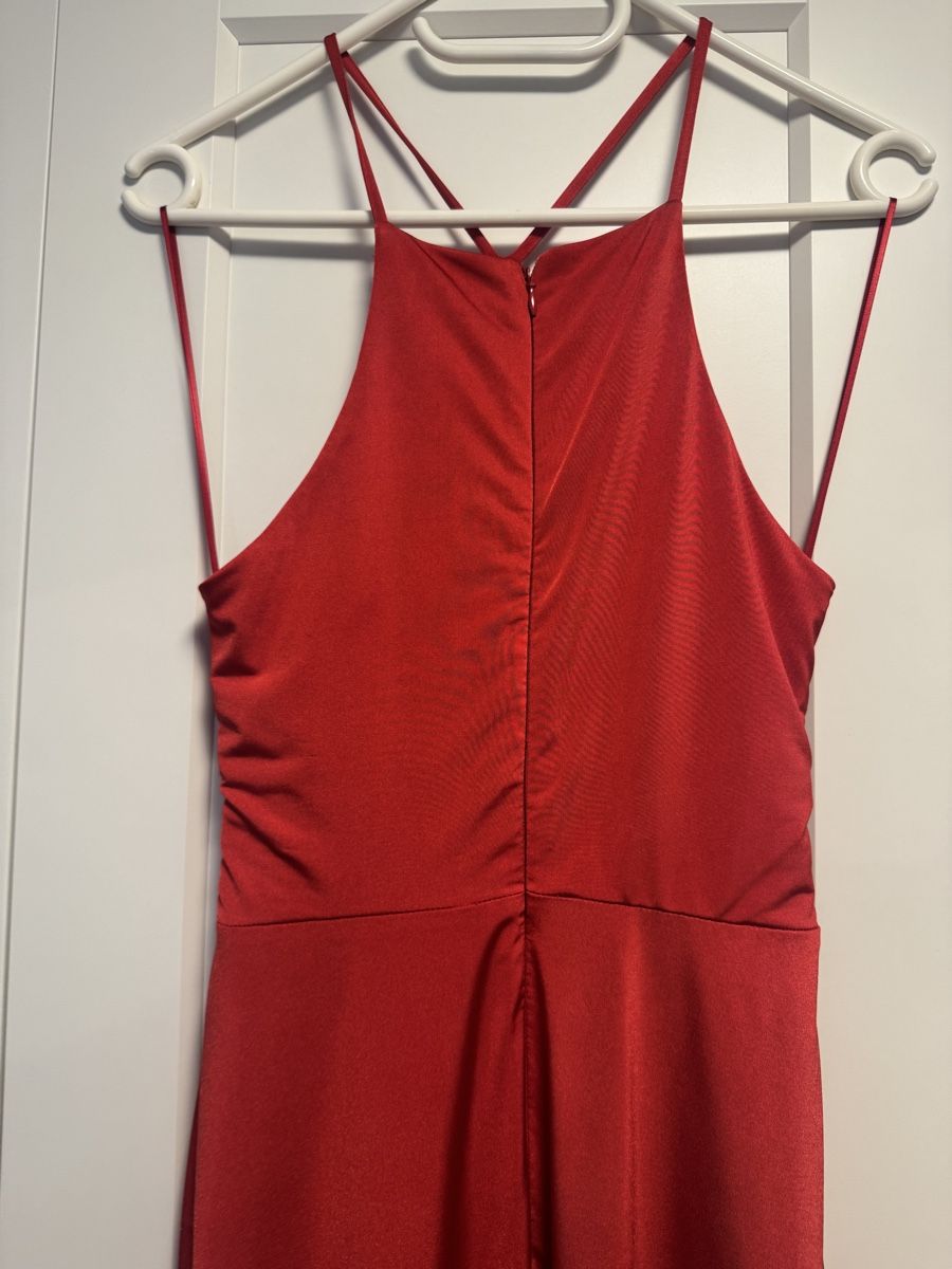 Kleider: Abendkleid rot mit Schlitz – Gebraucht aus Buchrain von Babyblau777 2