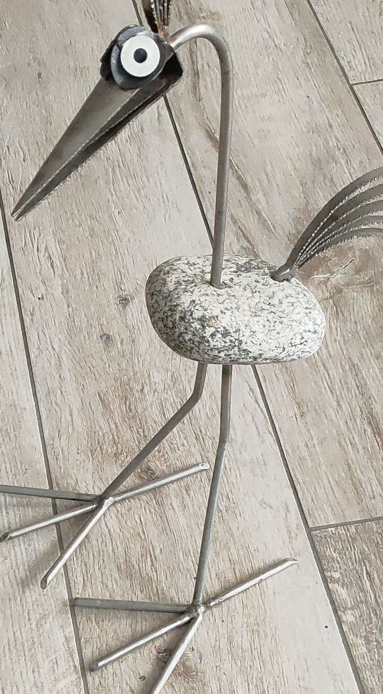 Figuren: Vogel  aus Metall und Stein – Gebraucht aus Gipf-Oberfrick von minini 1