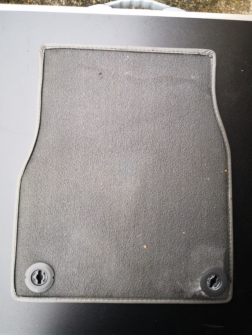 BMW Tapis / Bacs: Tapis de sol BMW E30 – D'occasion à Engollon par Winters91 7