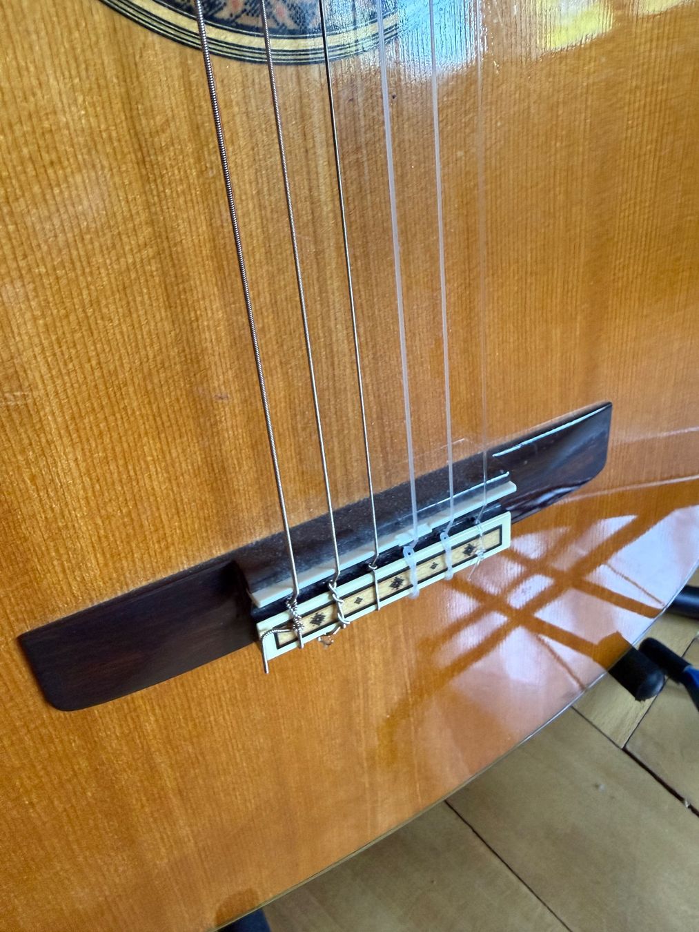 Yamaha Instruments de musique: Yamaha CG- 15OS Konzertgitarre Set – D'occasion à St. Gallen par sommona 2