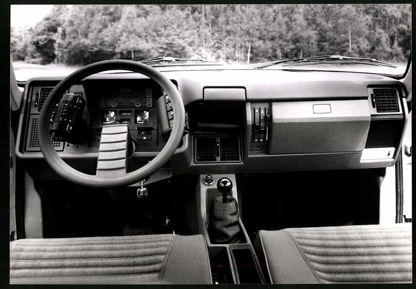 Fotografie &  Plakate: Fotografie Auto Citroen GSA, Cockpit-Ans – Gebraucht aus Berlin von bartko-reher