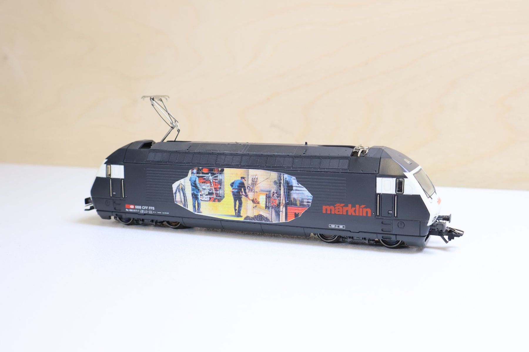 Märklin Modellini di ferrovie: Märklin SBB Re 460 E-Lok Heizerlok - Digital H0 – Usato da Winterthur venduto da Monstera 5