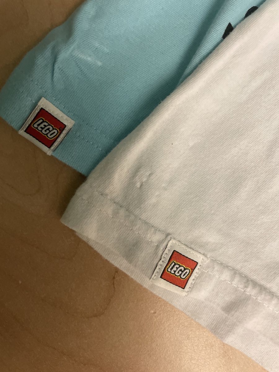 Camicie, T-shirt & Polo: 2 coole LEGO® TShirts Gr.128 eines neu – Usato da Obergerlafingen venduto da cabo4 2