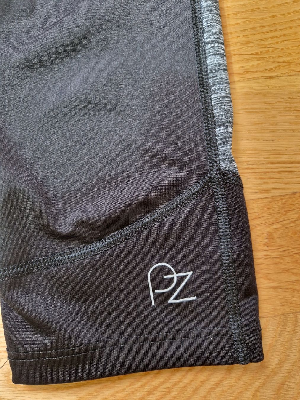 Pantalons: Jogginghose 3/4 Länge, Grösse M – D'occasion à Lyss par katelisa 1