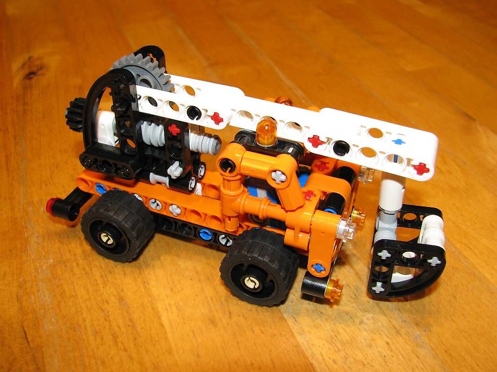 Lego Giocattoli: Lego Technik 42088 Cherry Picker – Usato da Wangen b. Olten venduto da Binggeli4 3