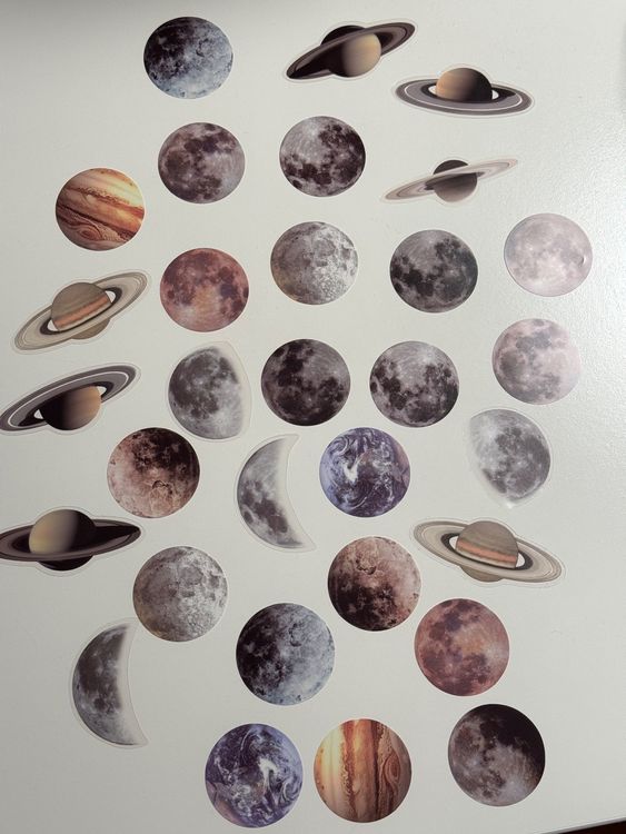 Planeten / Mond Stickers (Neu (gemäss Beschreibung)) in Solothurn für ...