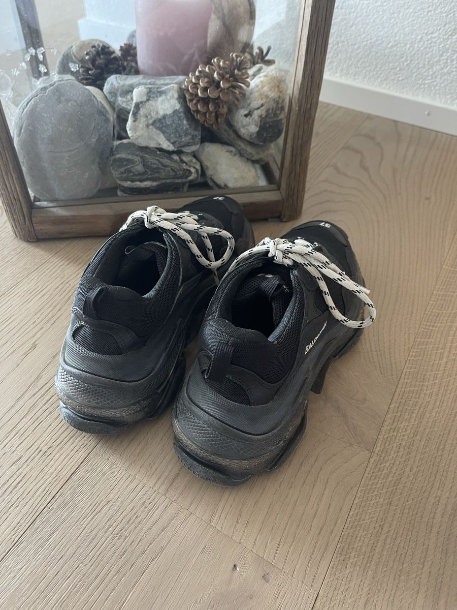 Chaussures femmes: Balenciaga Schuhe – Neuf (Voir description) à Uster par sandi_95 1