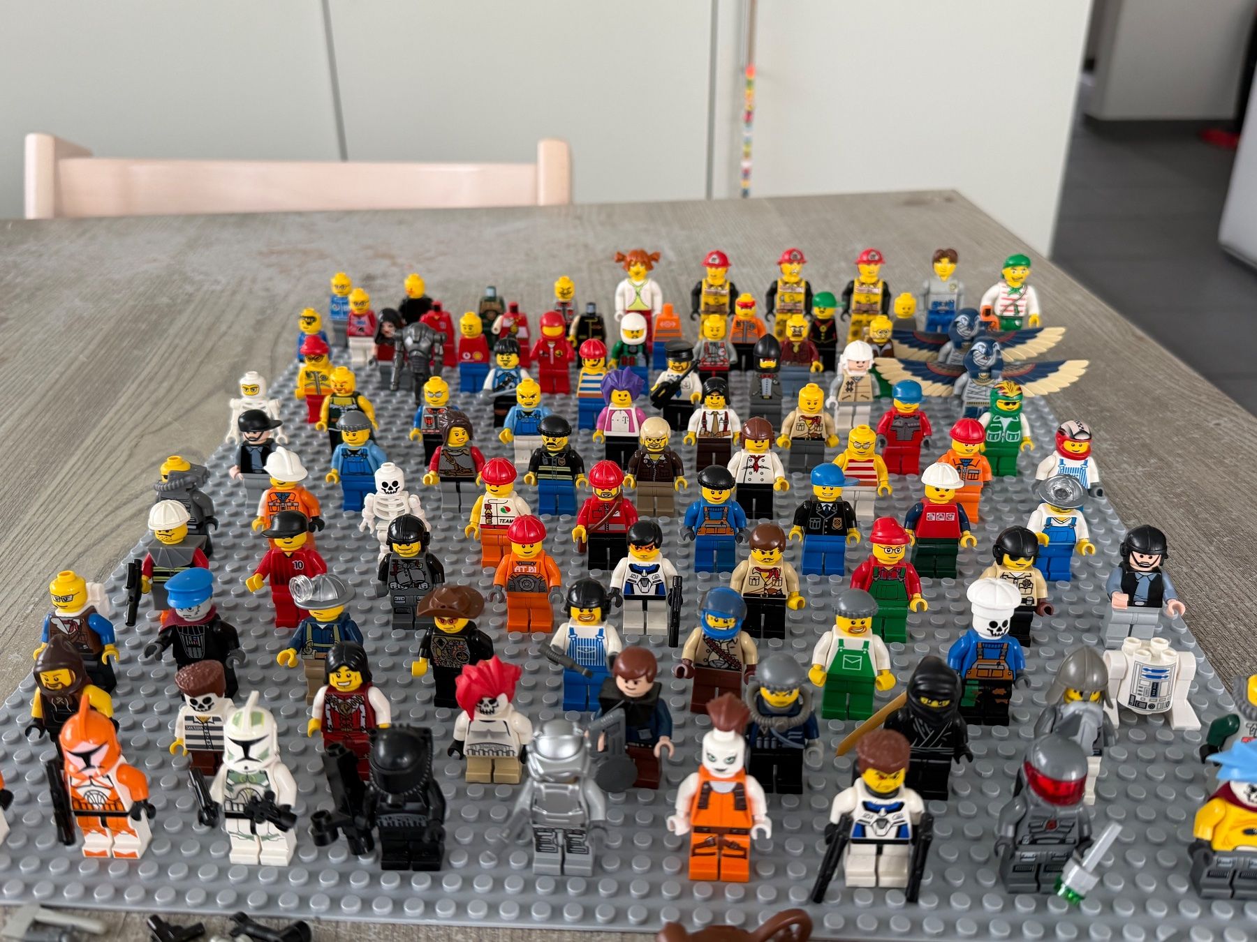 Lego Giocattoli: Lego Figuren Konvolut – Usato da Muri AG venduto da cag733 7