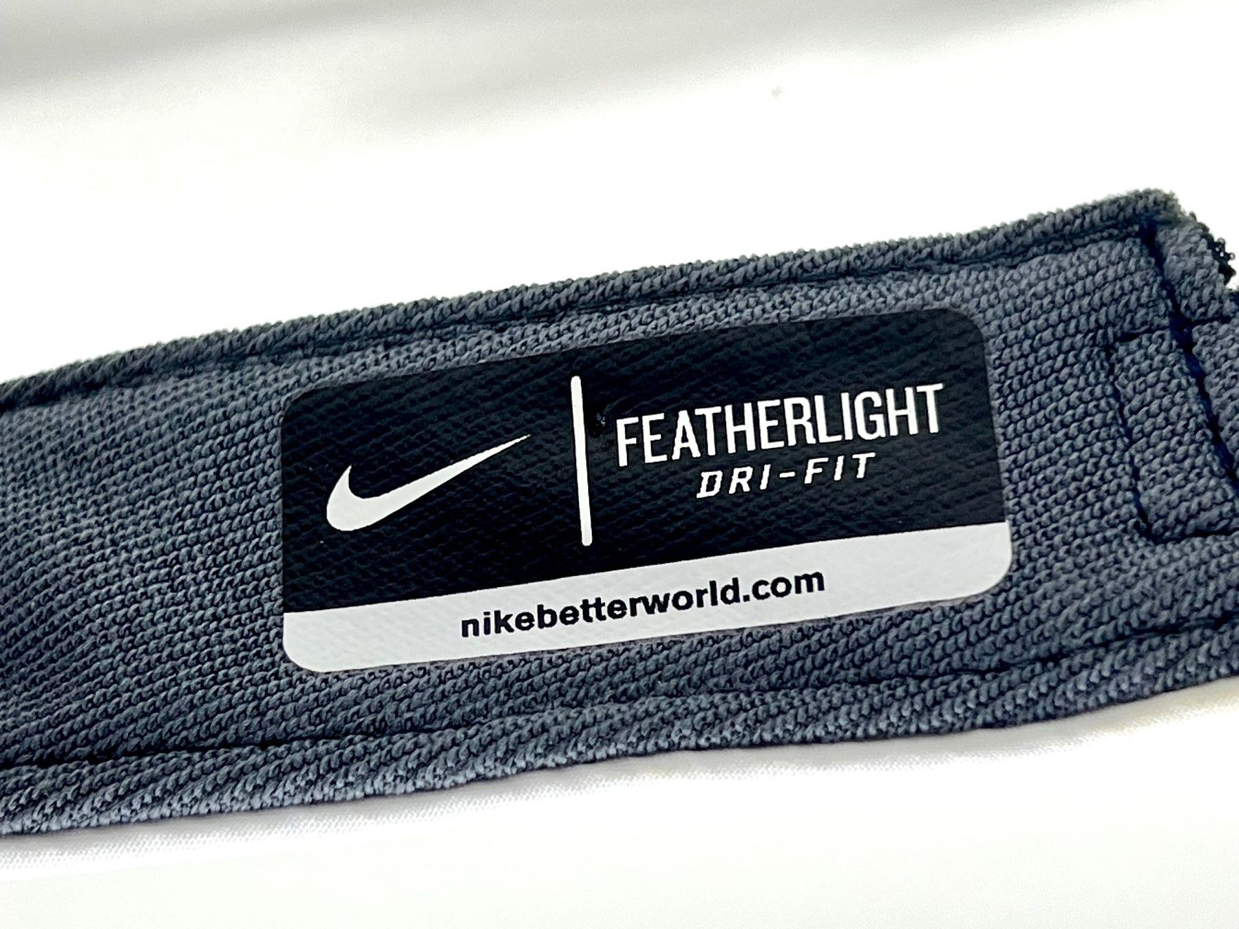 Nike Autres vêtements & accessoires: Kappe NIKE RF Roger Federer VisorWorldTour 2012 CS – Neuf (Voir description) à Zürich par Arche_Brockenhaus 8
