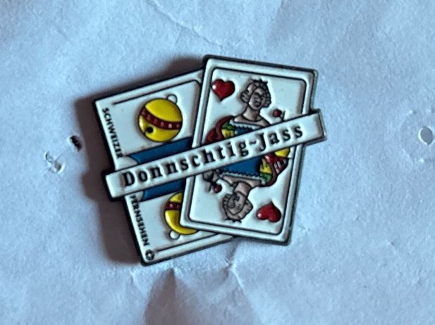 Plaketten & Abzeichen: Pin Donschtig Jass – Gebraucht aus Lützelflüh-Goldbach von NicoleL.