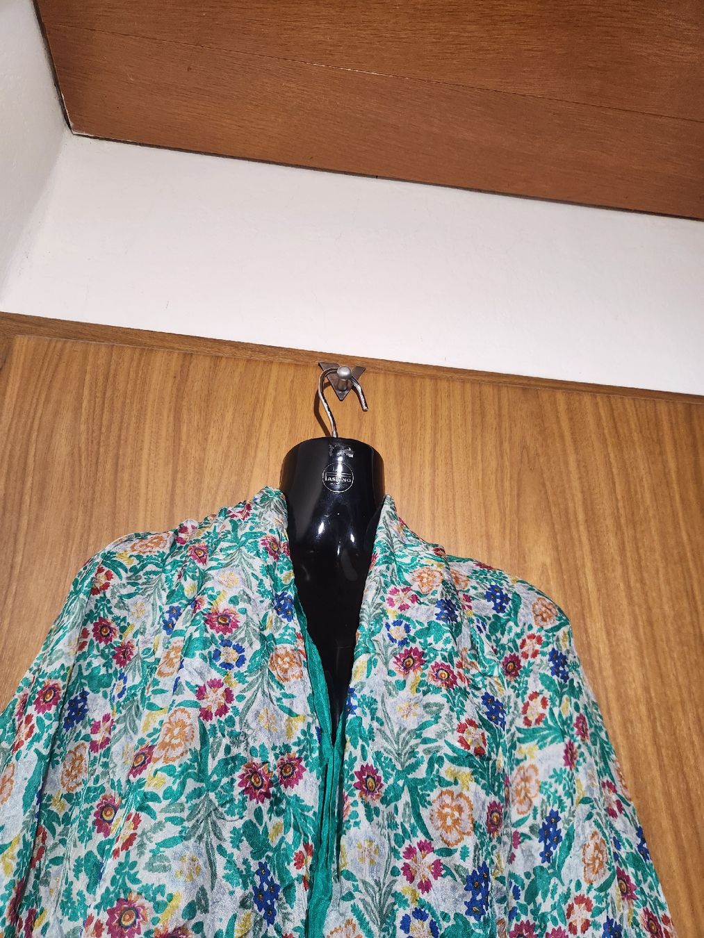 Foulard & Sciarpe: Echarpe soie éger fleuri d'été vert  – Usato da Niedergösgen venduto da Eva2410 3
