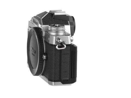 Nikon Fotocamera: Nikon ZFc Body+ Low Clicks+ Leather Camera Case worth 45 CHF – Nuovo (secondo la descrizione) da Schlieren venduto da Sunshine_0109 3