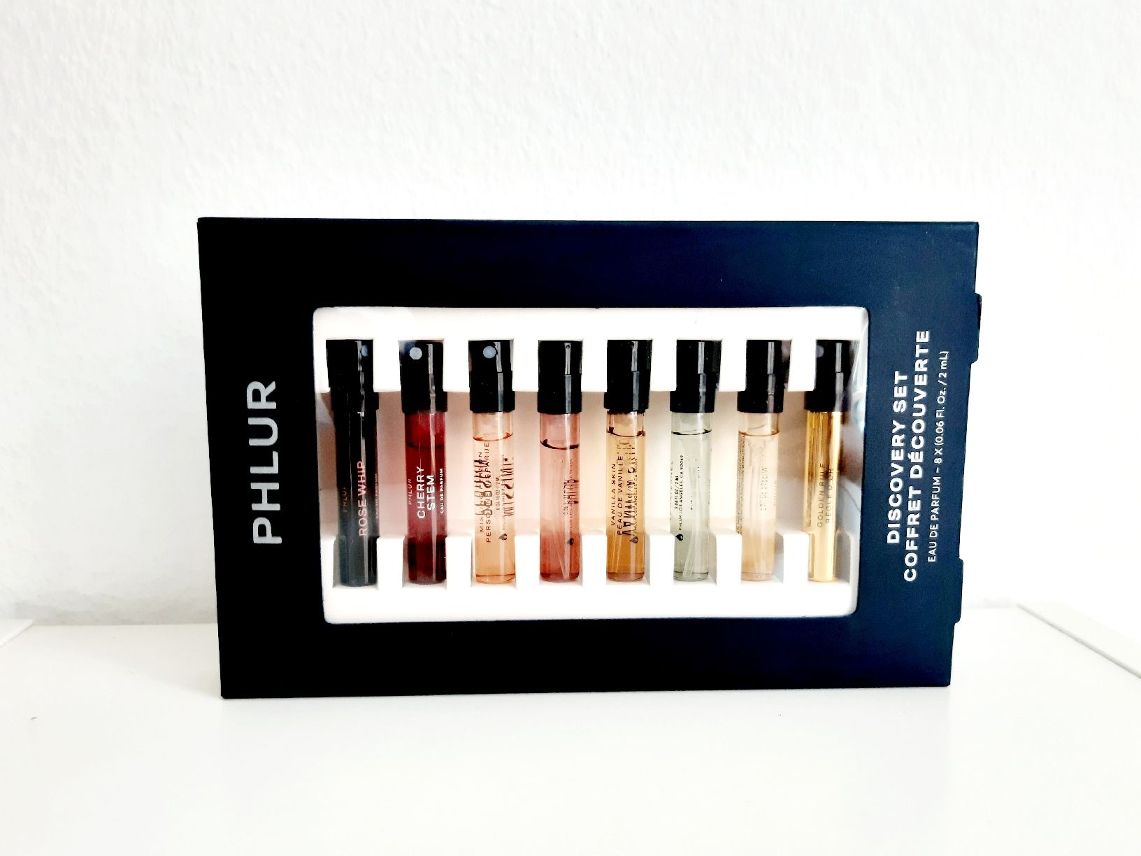 Parfum & Eau de Toilette: DISCOVERY SETS – Gebraucht aus Winterthur von Je. 3