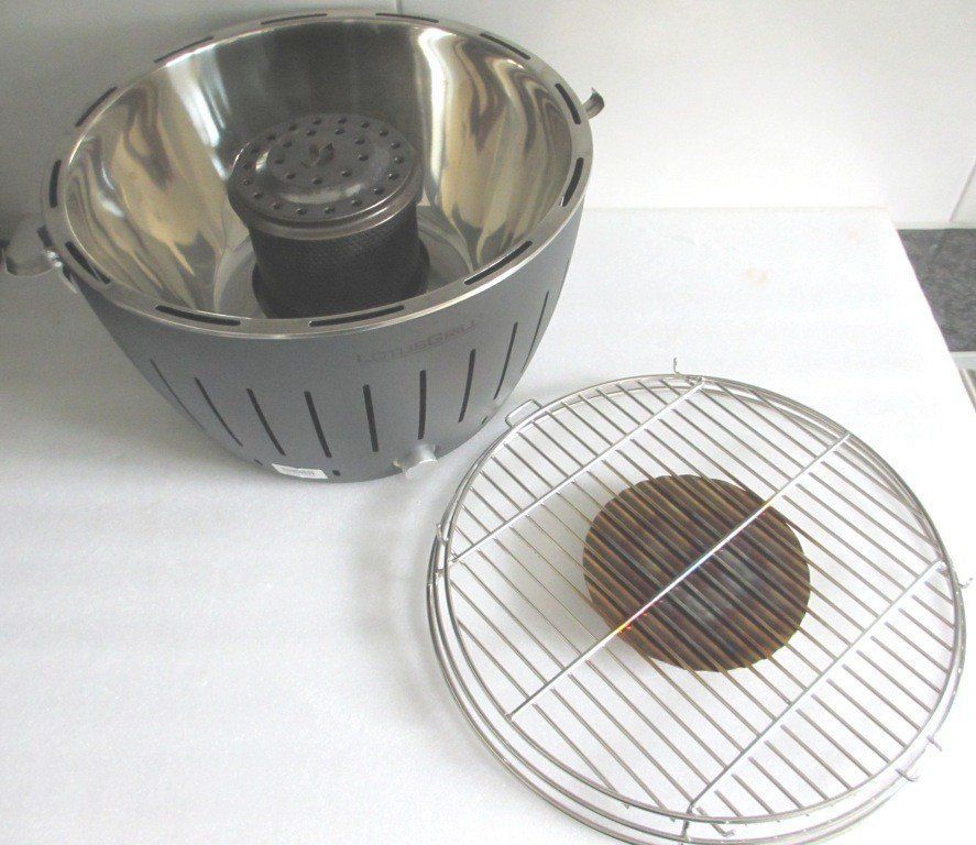 Lotusgrill Grils: LotusGrill, original,Typ G340, Farbe anthrazit, mit USB, TOP – Neuf (Voir description) à Ostermundigen par Wiku 1