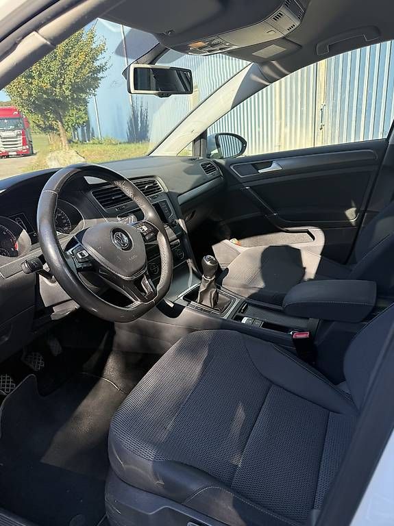 Automobili: VW GOLF 7 VAR. 1.4TSI – Usato da Heimenhausen venduto da naz_t2dj 4