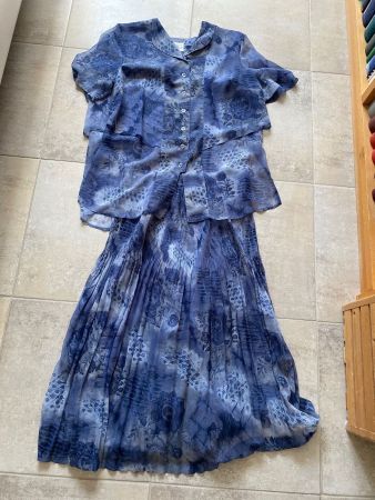 Bluse mit Jupe