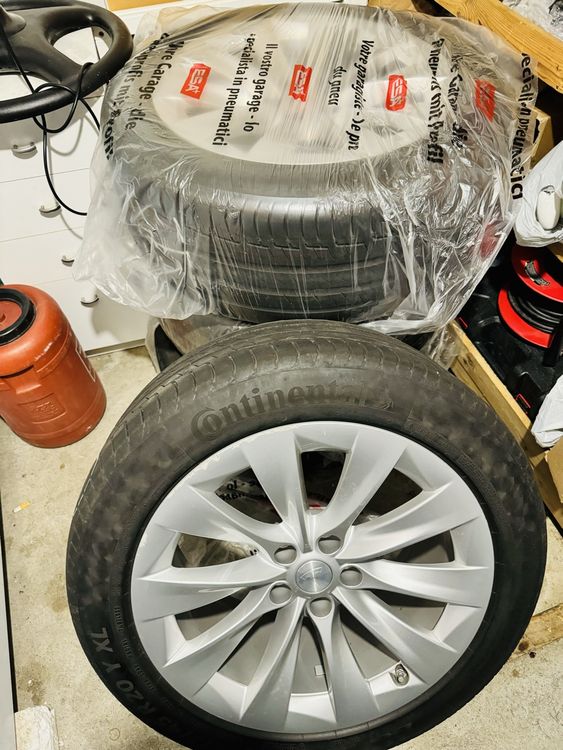 Tesla Slipstream 20“ Sommerreifen (Gebraucht) in Bern für CHF 800 – nur ...