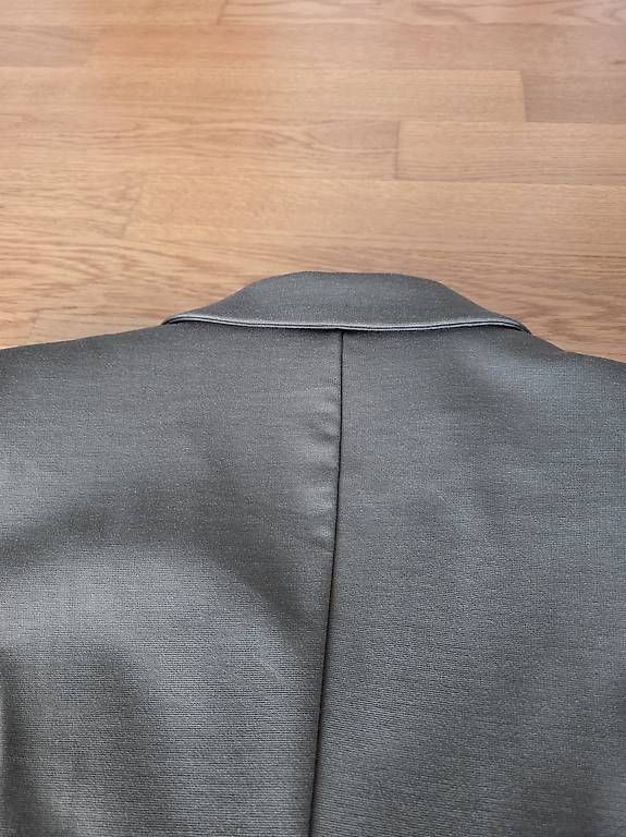 Anzüge, Sport- & Funktionsanzüge: Damenblazer olive gr. L – Neu (gemäss Beschreibung) aus Oberbüren von Lupo_7kxf 1
