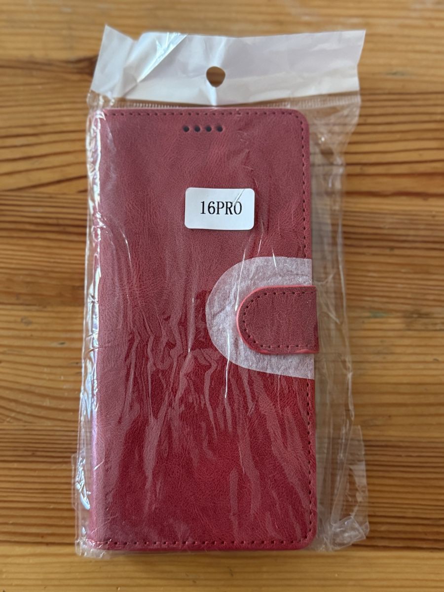 Cover & Protezioni schermo: Cover-Discount iPhone 16 Pro - Premium mobile phone case – Nuovo e nell'imballaggio originale da Minusio venduto da DeFringues