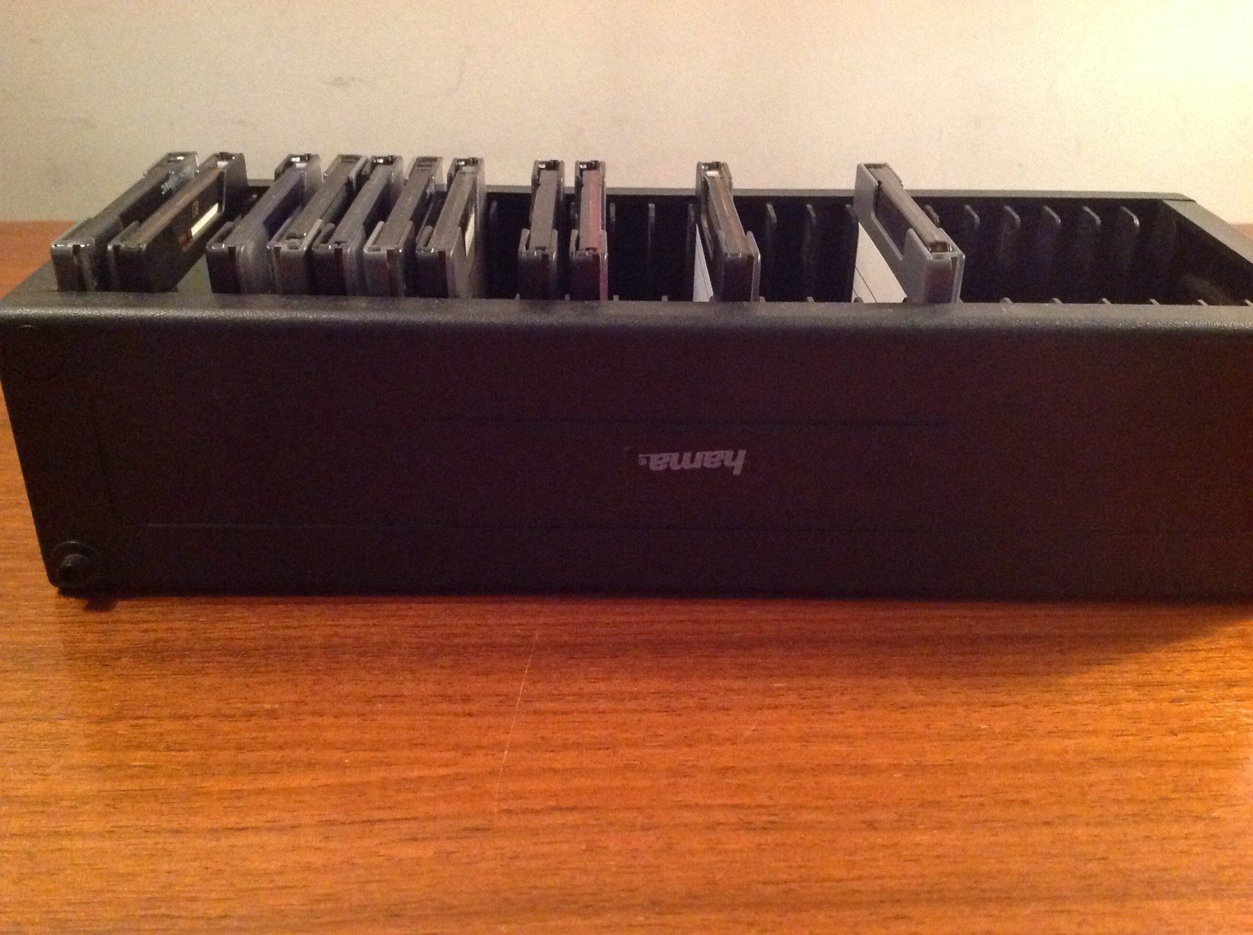 Sony Minidisques: box de rangement pour minidisc – D'occasion à Vuiteboeuf par broticaire 1