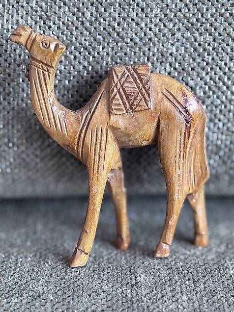 Statuette: Handgeschnitzte Kamele – Usato da Erlinsbach SO venduto da Aprikose6 2