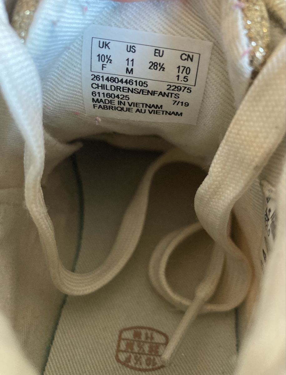 Clarks Schuhe für Mädchen: Clarks Mädchenschuhe – Größe 28.5 – Gebraucht aus Zäziwil von kbr_jd95 4